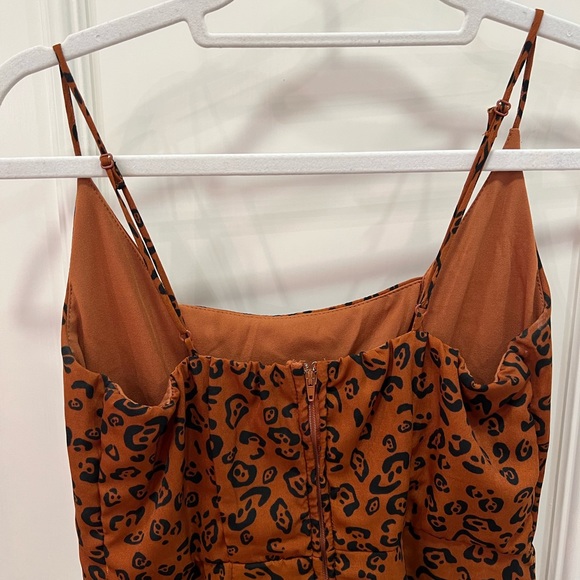 Nordstrom Row A Square Neck Cheetah Midi Dress - Picture 9 of 12